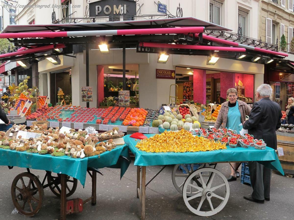 Little Boudoir Of Paris Champs-Elysees Exterior foto